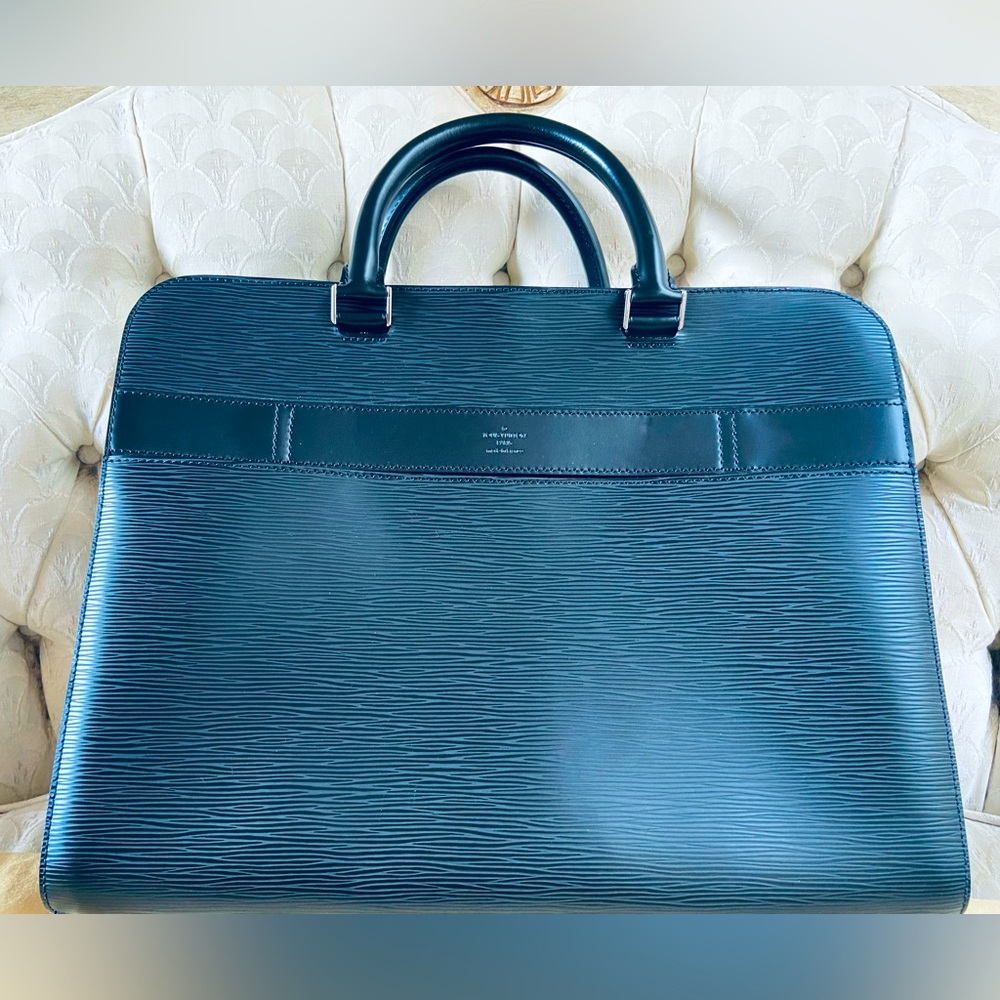 SOLD Louis Vuitton Epi Bassano Men’s Briefcase w/ Strap GM